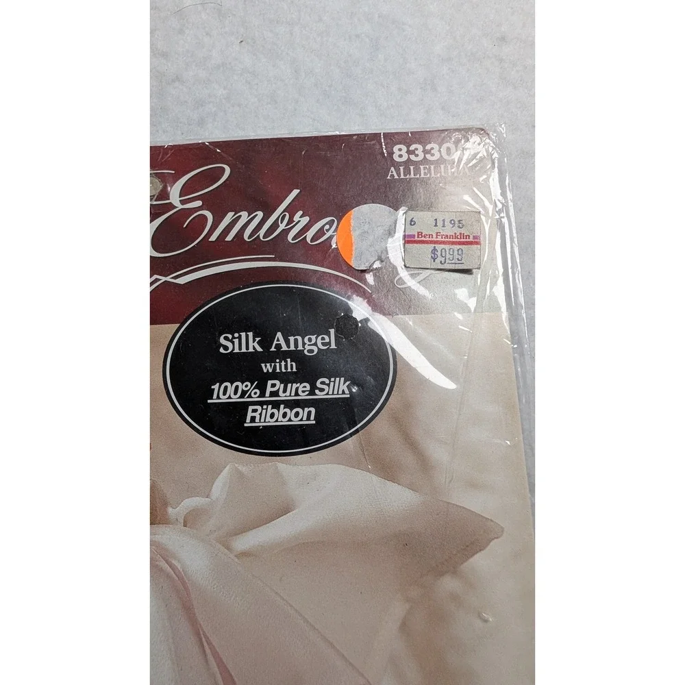 Bucilla 83300 Alleluia Silk Angel Ribbon Embroidery Kit Vintage 1995 New 6x6